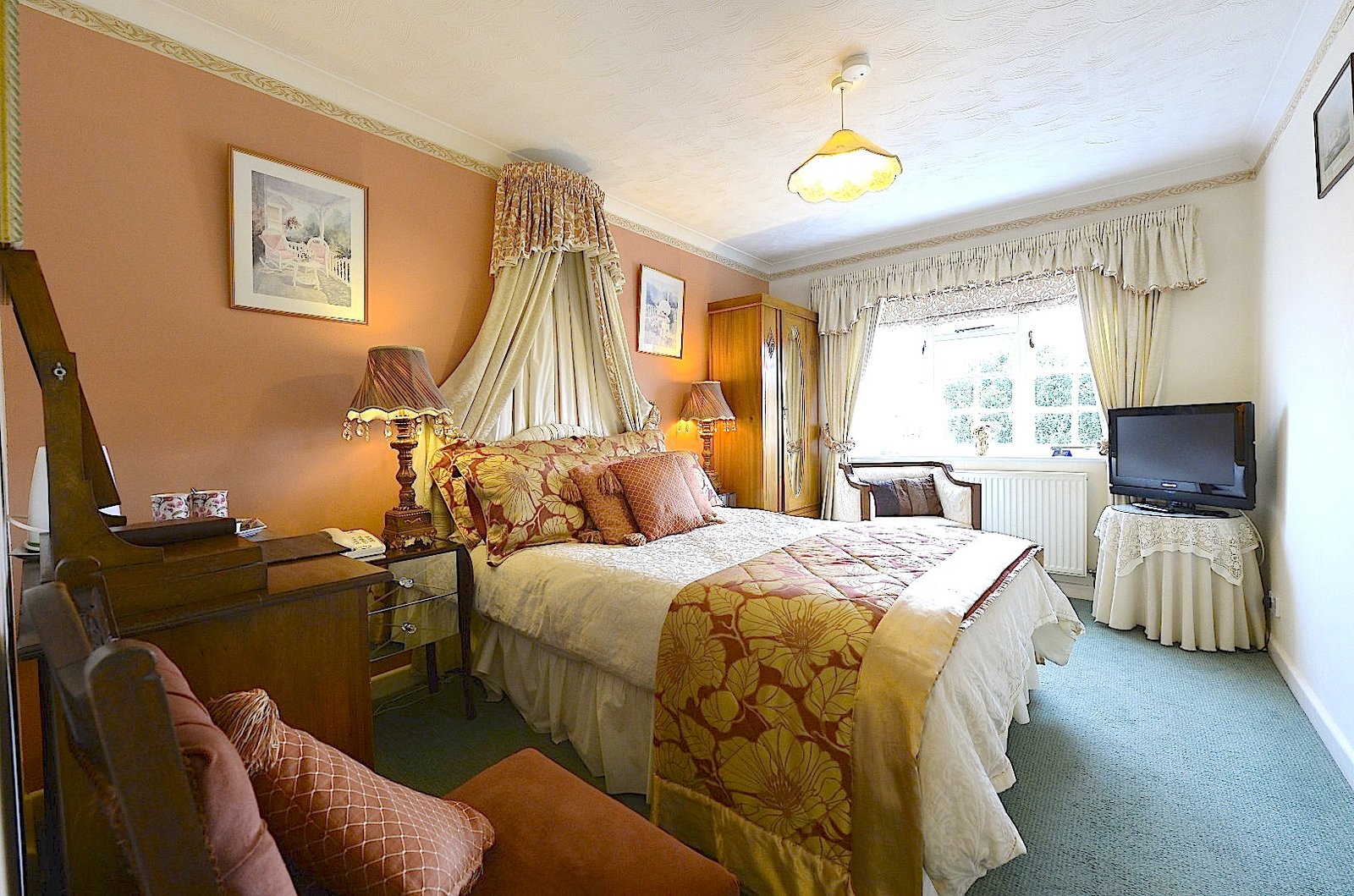 A characterful guest room
